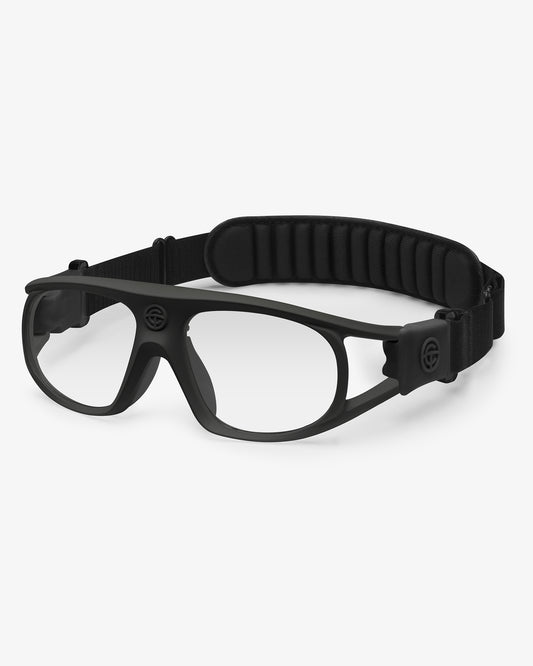 onthecourt_model_001_black_treq