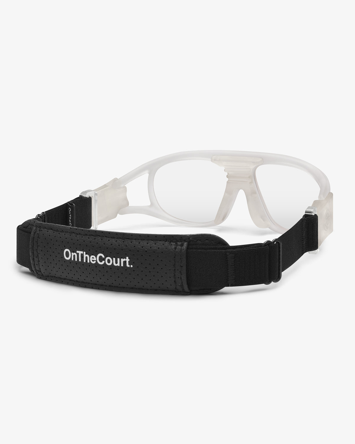onthecourt_model_001_snw_backtreq